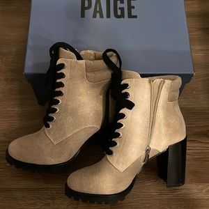 NIB PAIGE LACE UP BOOTS 7